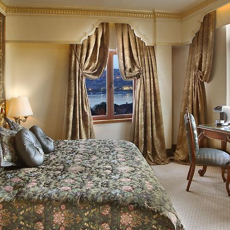 Daru Sultan Hotels Galata Istanbulská provincie Exteriér fotografie A bedroom at the Four Seasons Hotel Istanbul