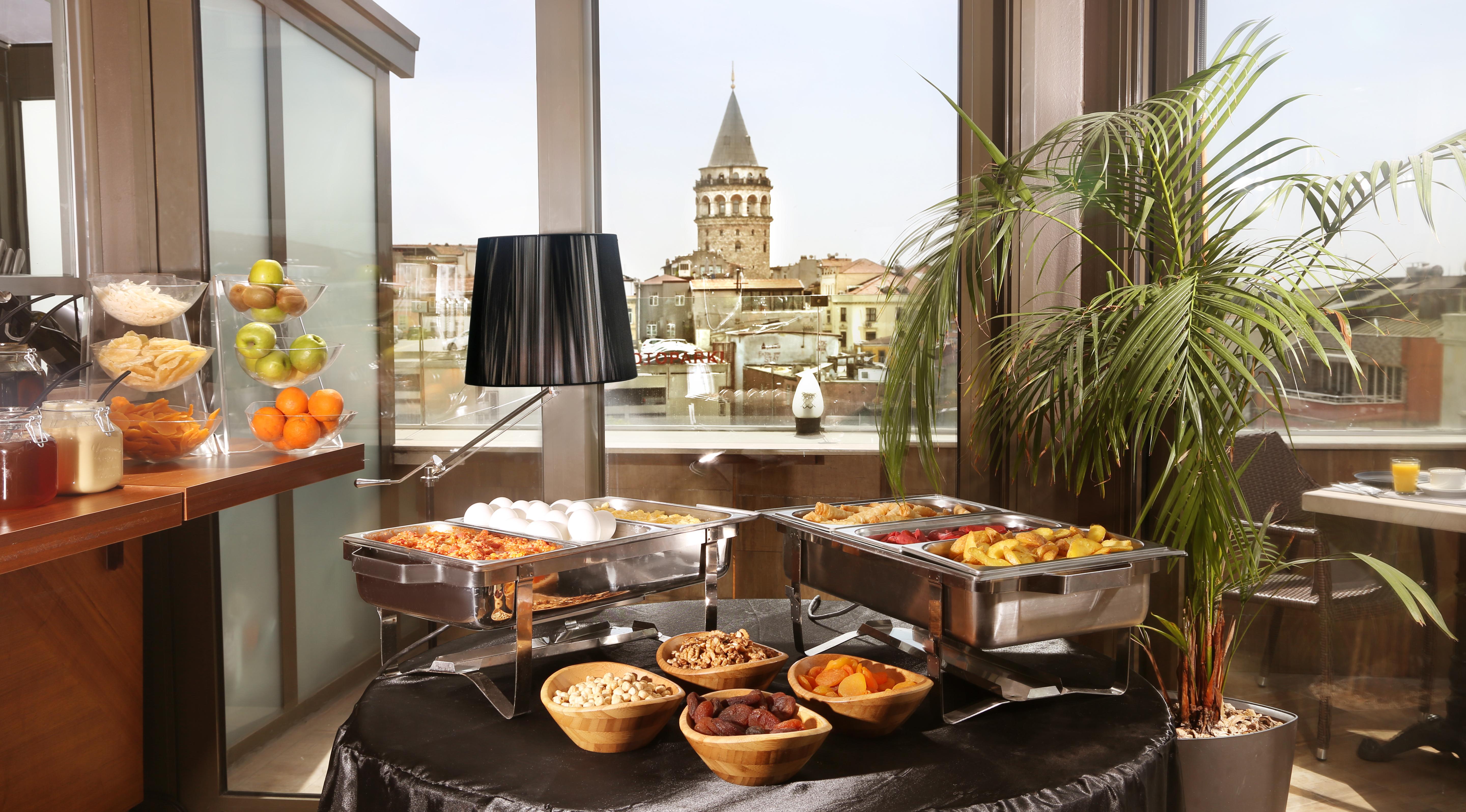 Daru Sultan Hotels Galata Istanbulská provincie Exteriér fotografie A buffet at a hotel