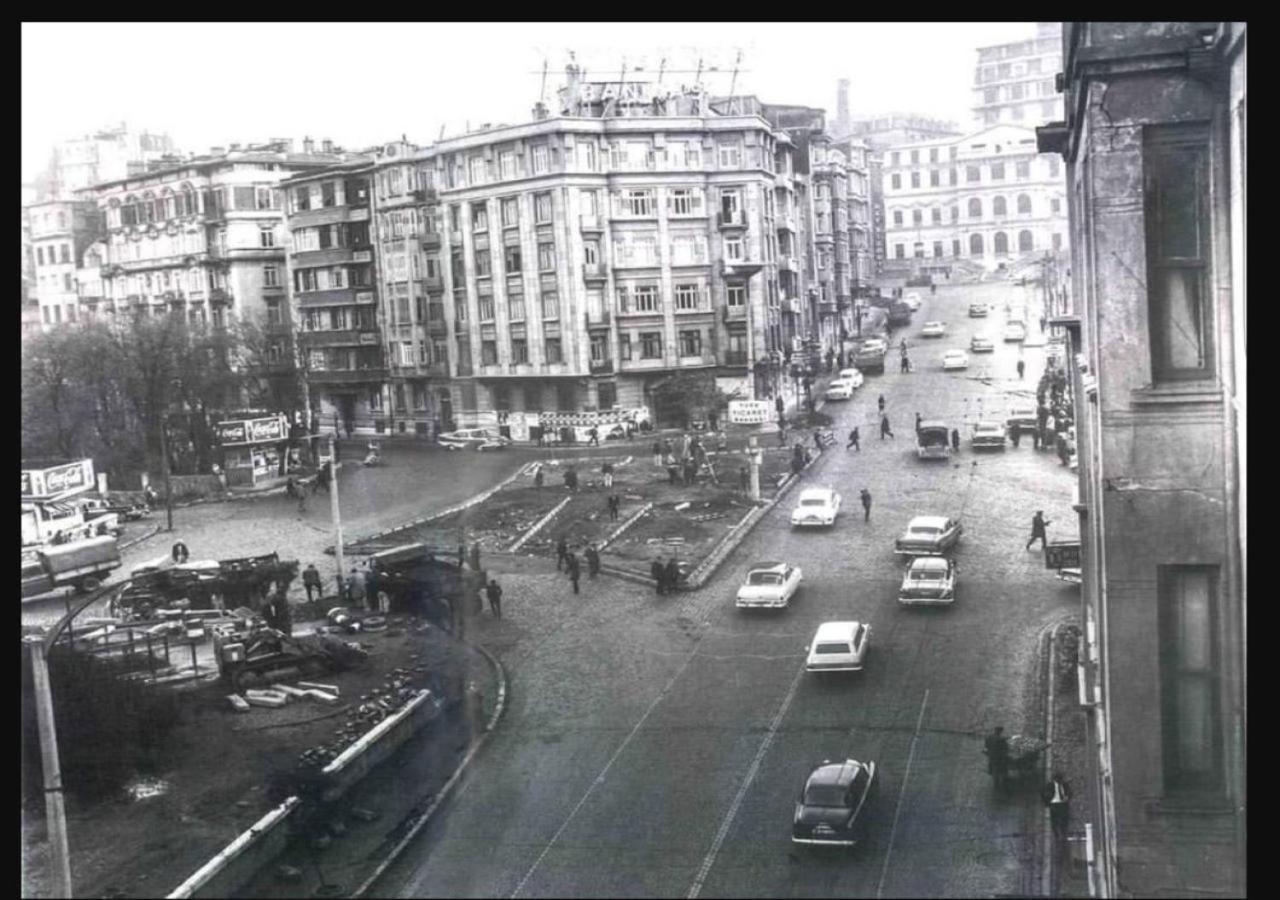 Daru Sultan Hotels Galata Istanbulská provincie Exteriér fotografie The square in 1980