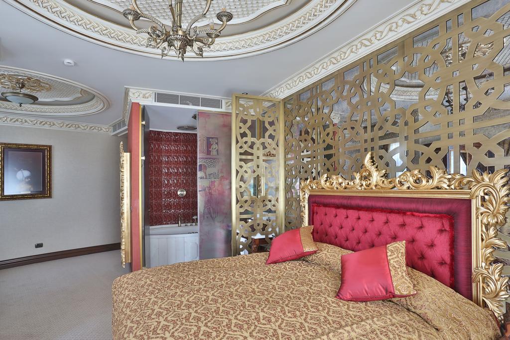 Daru Sultan Hotels Galata Istanbulská provincie Exteriér fotografie A bedroom in the hotel